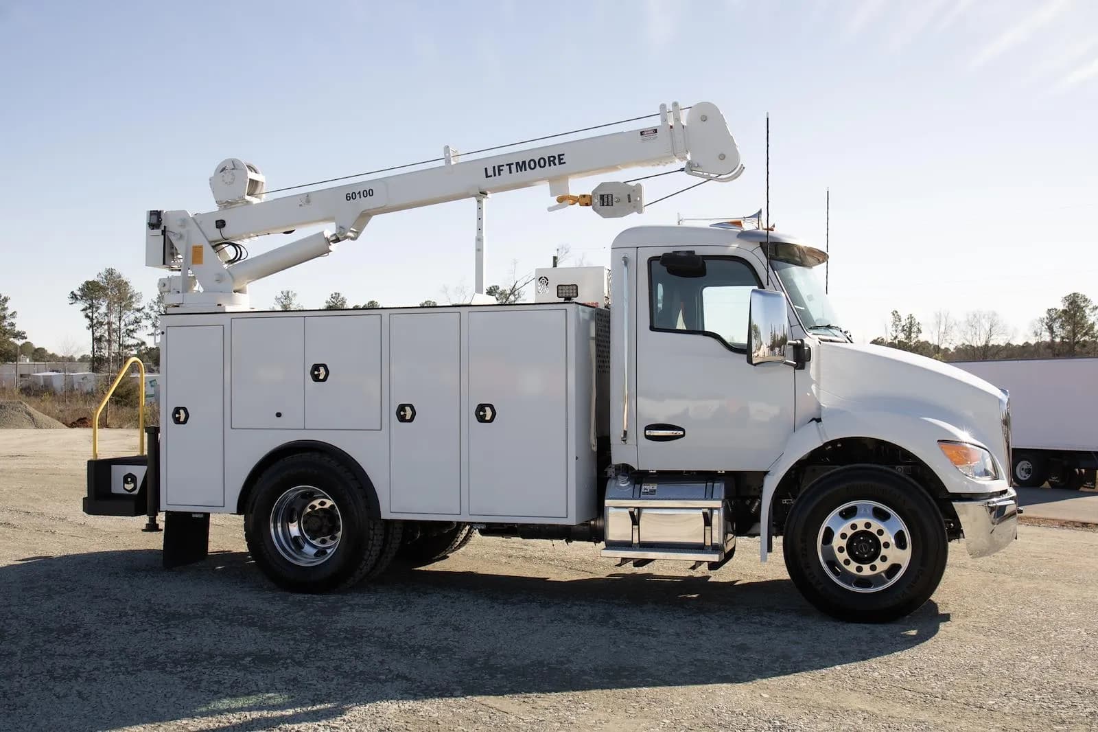 2025 Kenworth T280 - Service