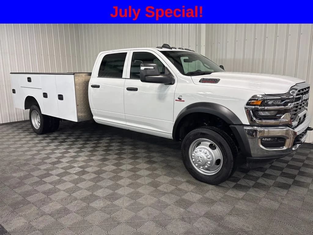 2026 Ram 4500 Crew Cab - Service