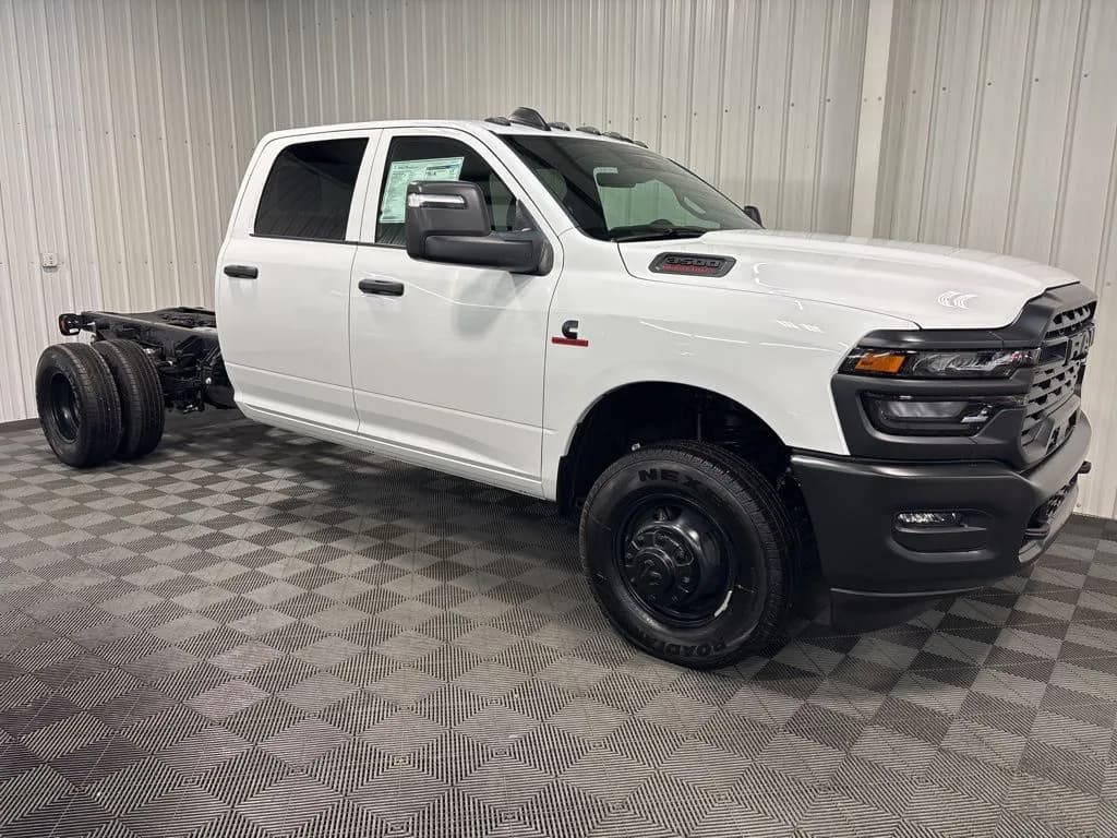 2026 Ram 3500 Crew Cab - Chassis