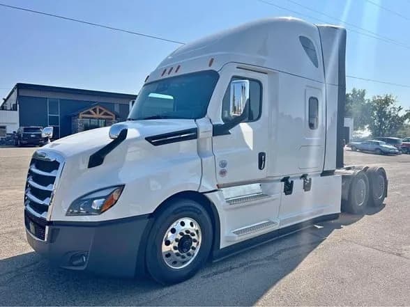 2026 Freightliner Cascadia - Sleeper