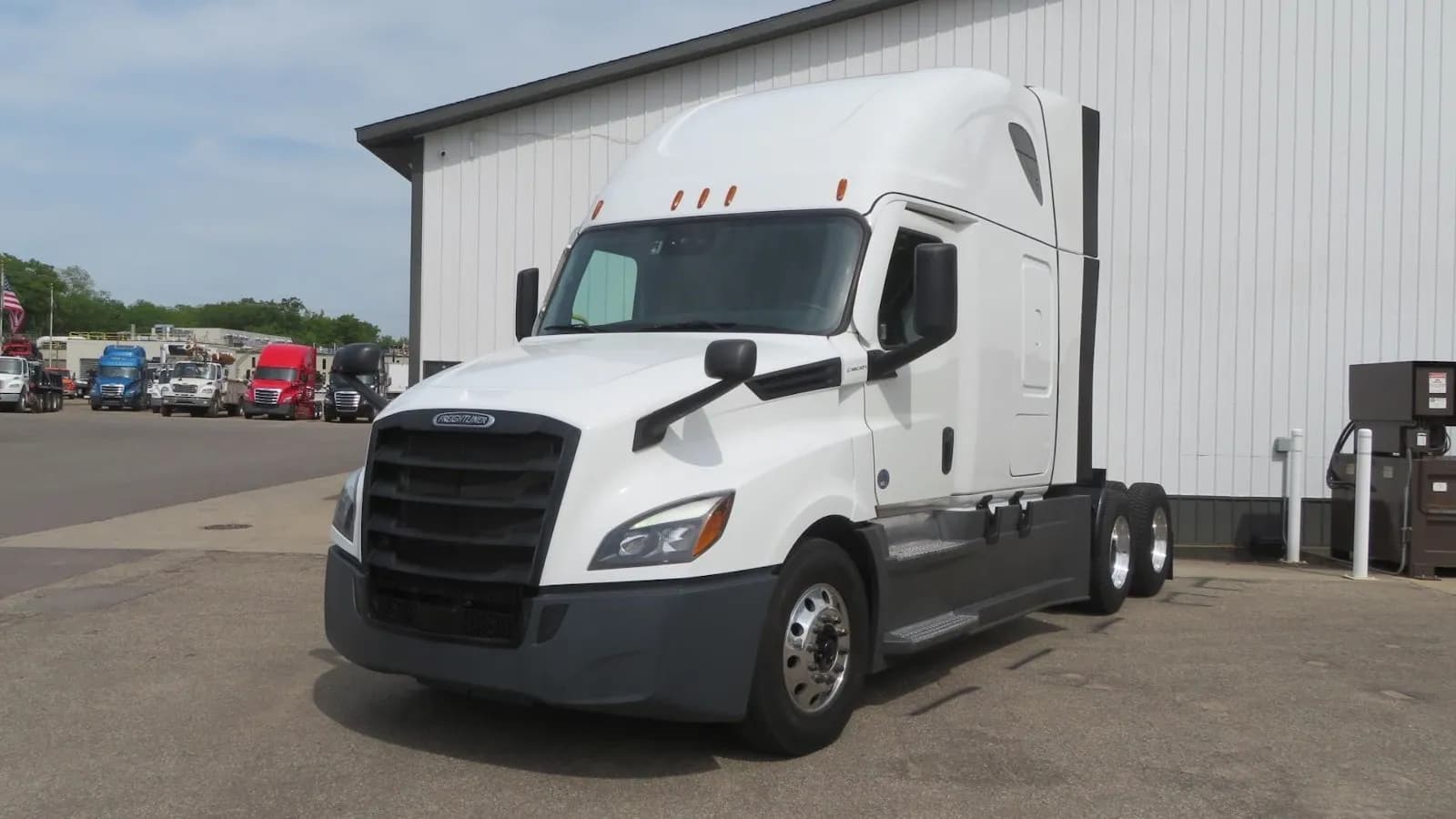 2024 Freightliner Cascadia - Sleeper