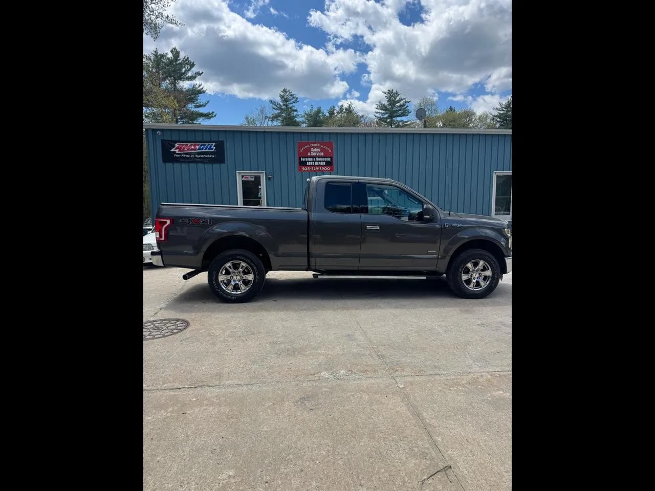 2015 Ford F-150 XL SuperCab 8-ft Bed - Pickup