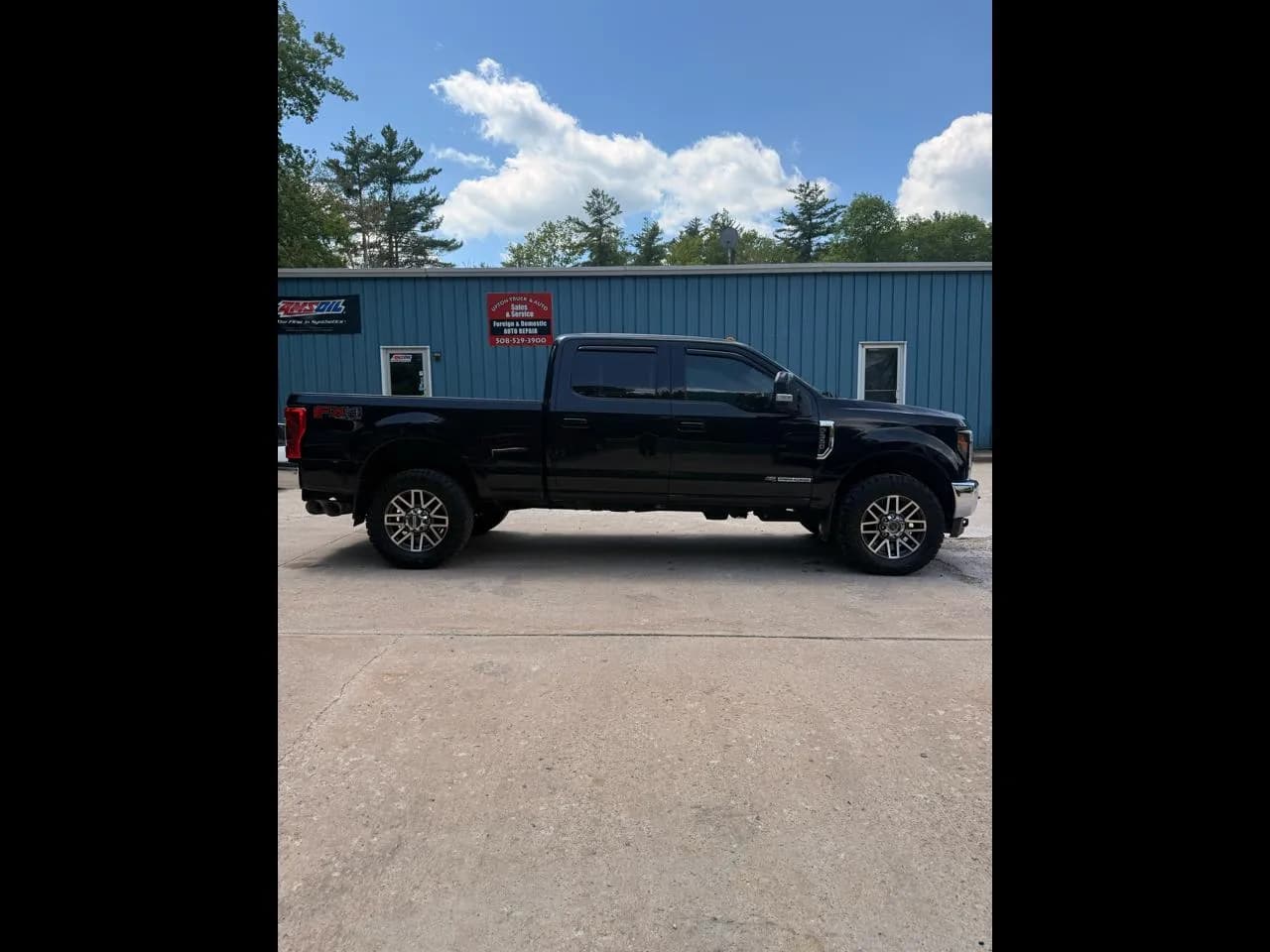 2018 Ford F-350 SD Lariat Crew Cab Short Bed - Pickup