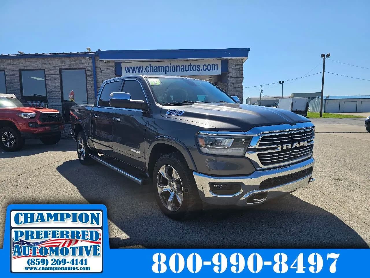 2019 Ram 1500 Laramie - Pickup