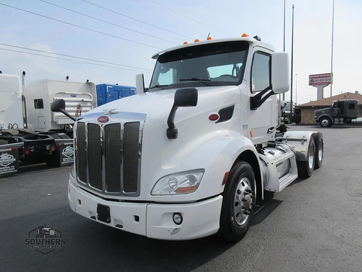 2020 Peterbilt 579