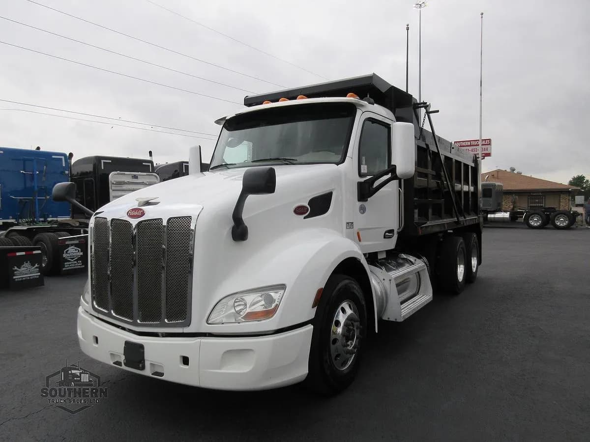 2020 Peterbilt 579 - Dump