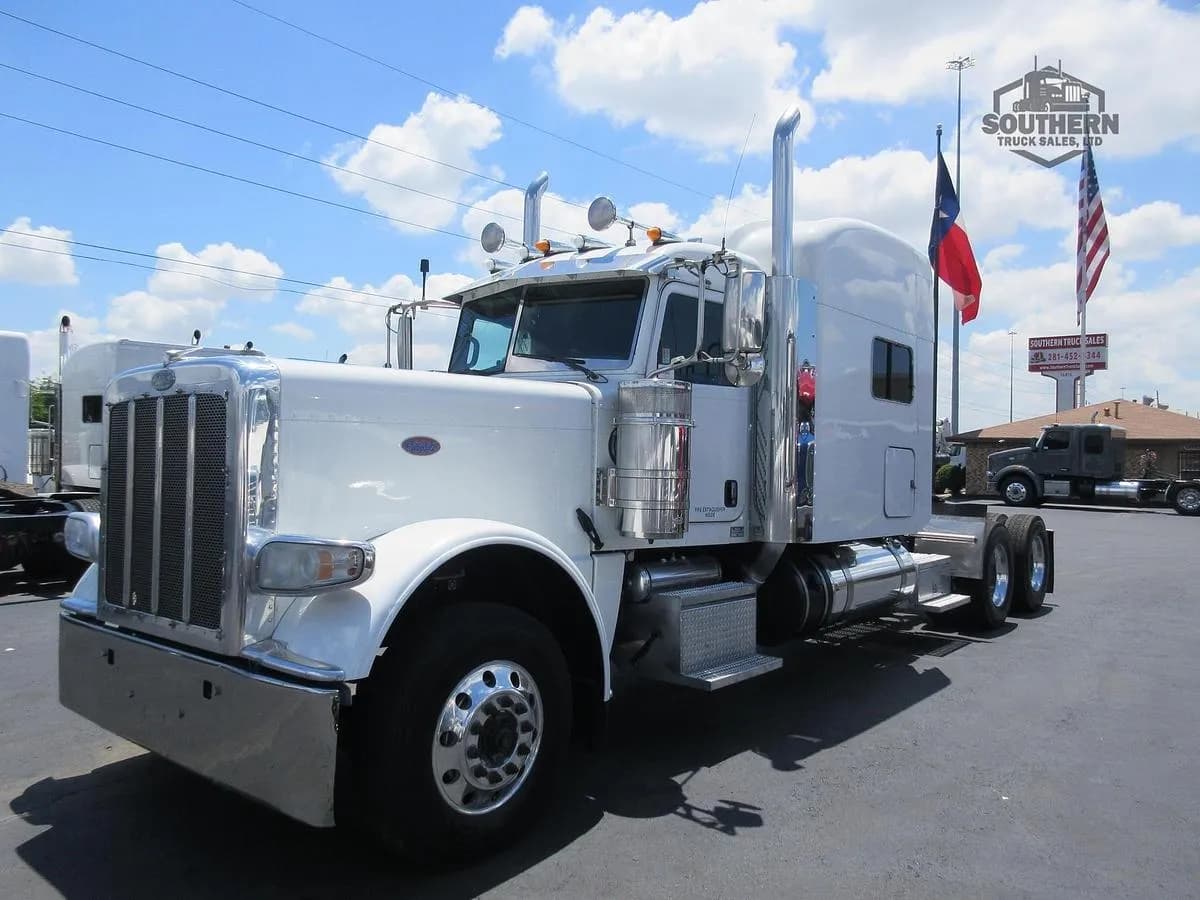 2020 Peterbilt 389 - Sleeper