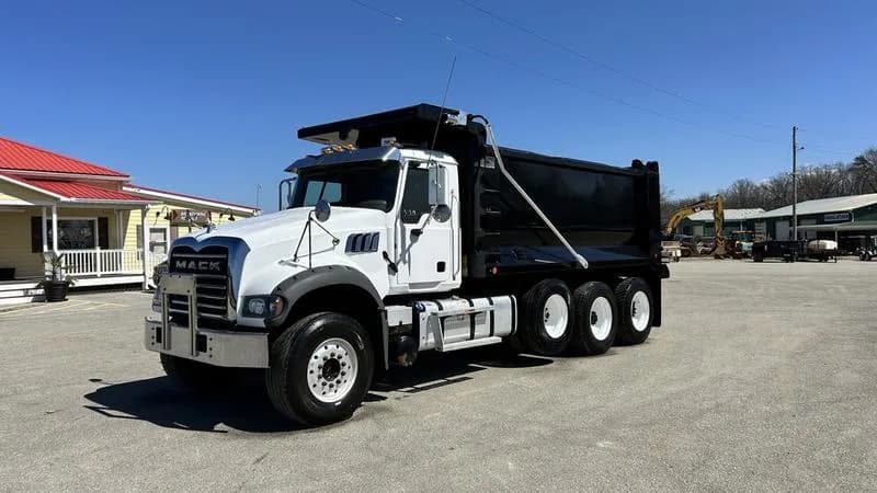 2018 Mack TRUCKS GU713