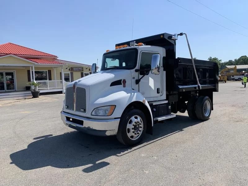 2013 Kenworth T270