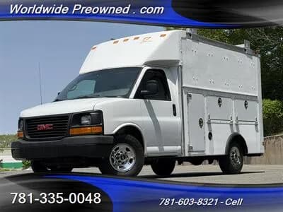2010 GMC Savana 3500 10' - Pickup