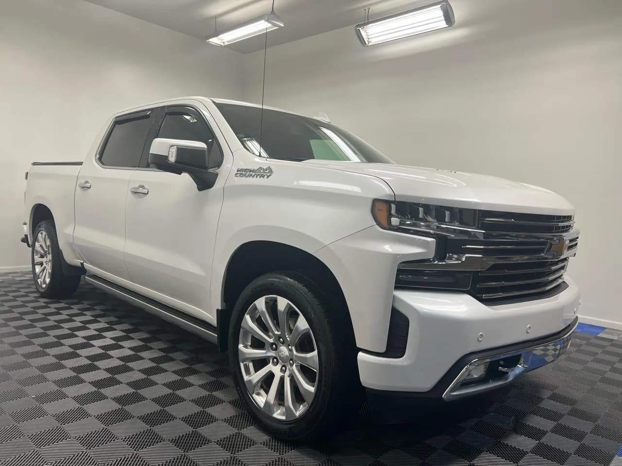 2020 Chevrolet Silverado 1500 - Pickup