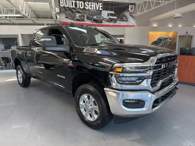 2025 Ram 2500 Crew Cab - Pickup