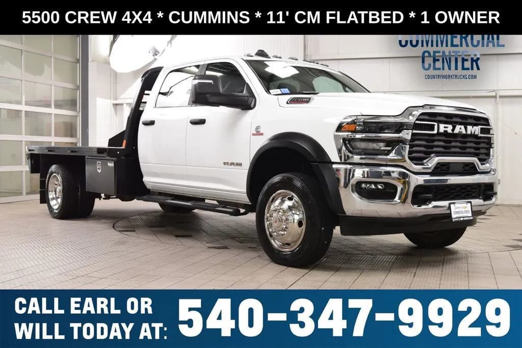 2025 Ram 5500 Chassis Cab 5500 CREW - Flatbed