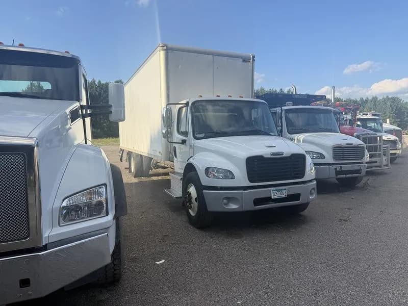 2022 Freightliner M2 106