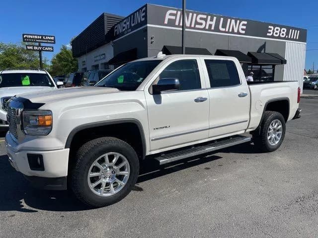 2015 GMC Sierra 1500 Denali Crew Cab - Pickup