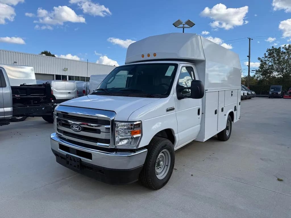 2026 Ford E-350 - Service