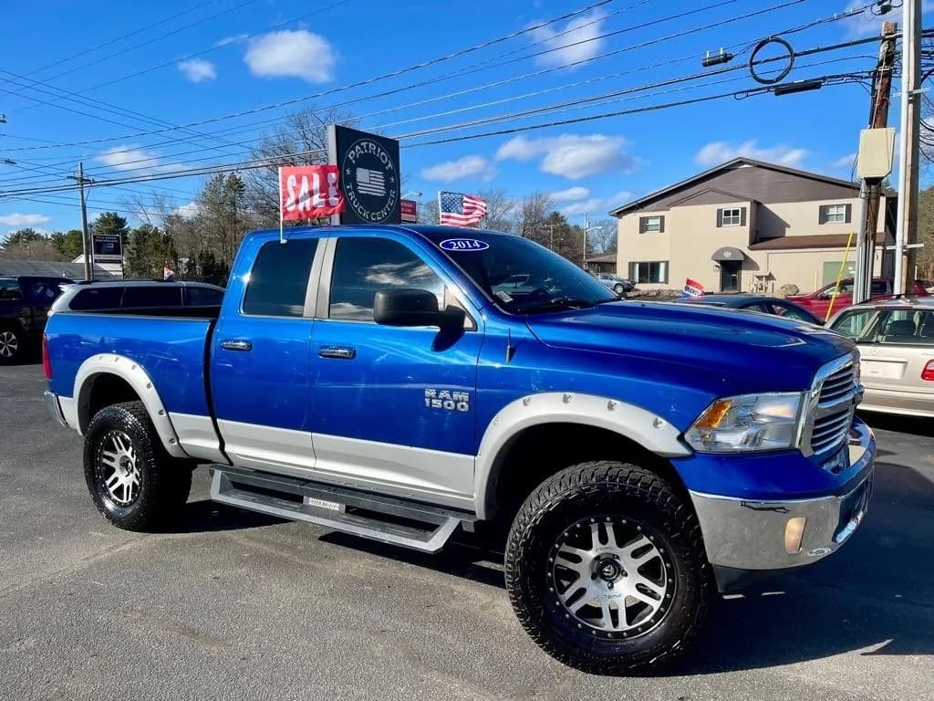 2014 Ram 1500 SLT - Pickup
