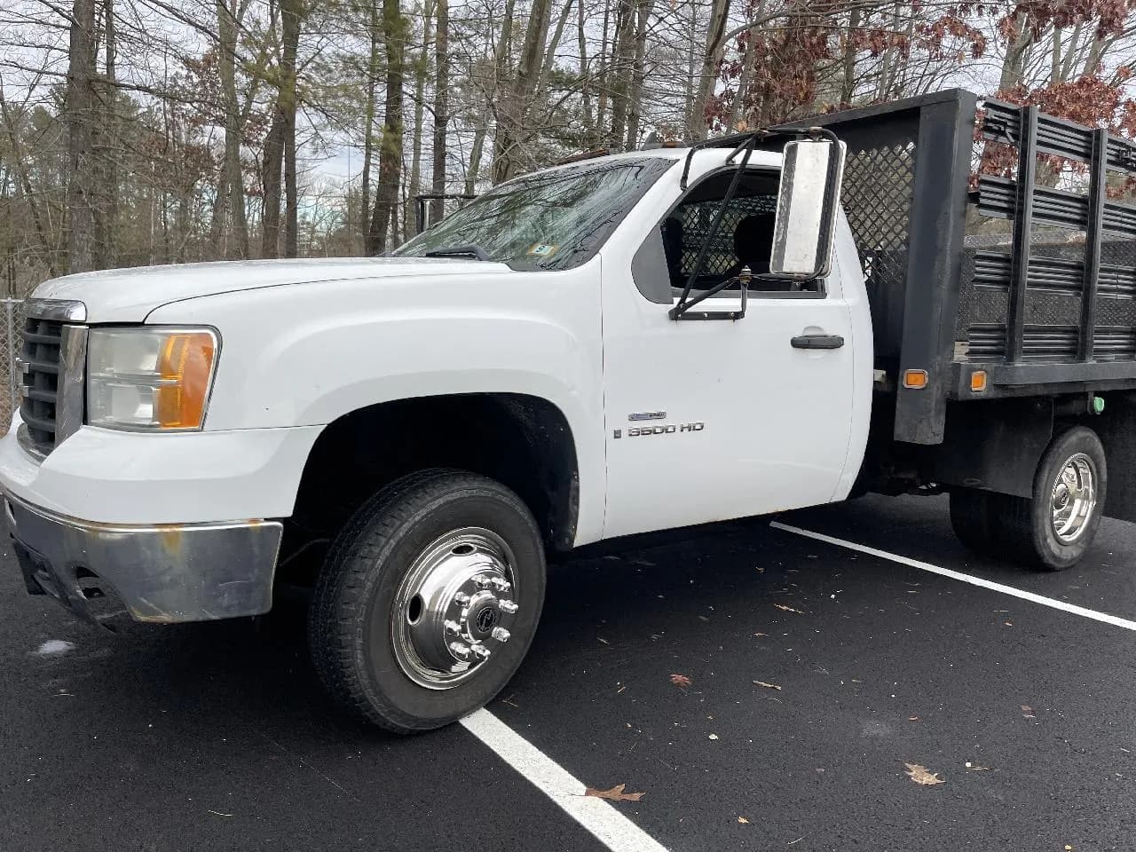 2009 GMC Sierra 3500HD - Flatbed