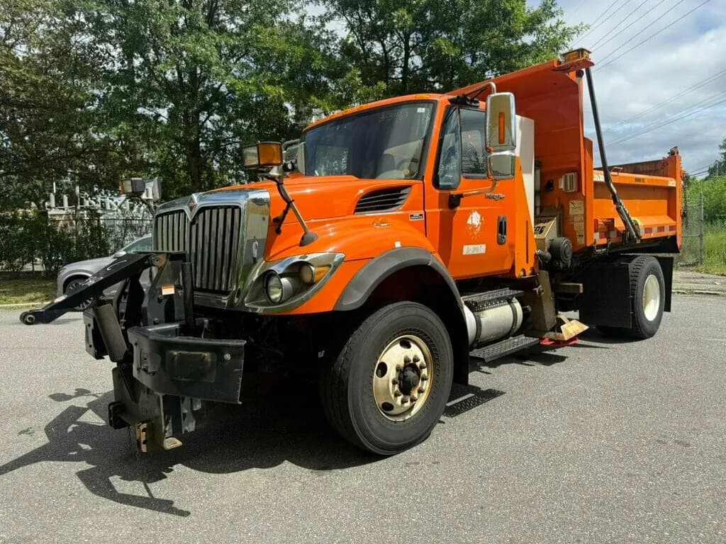2013 International 7400 - Dump