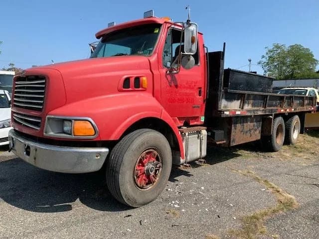 1999 Sterling L9500 - Flatbed