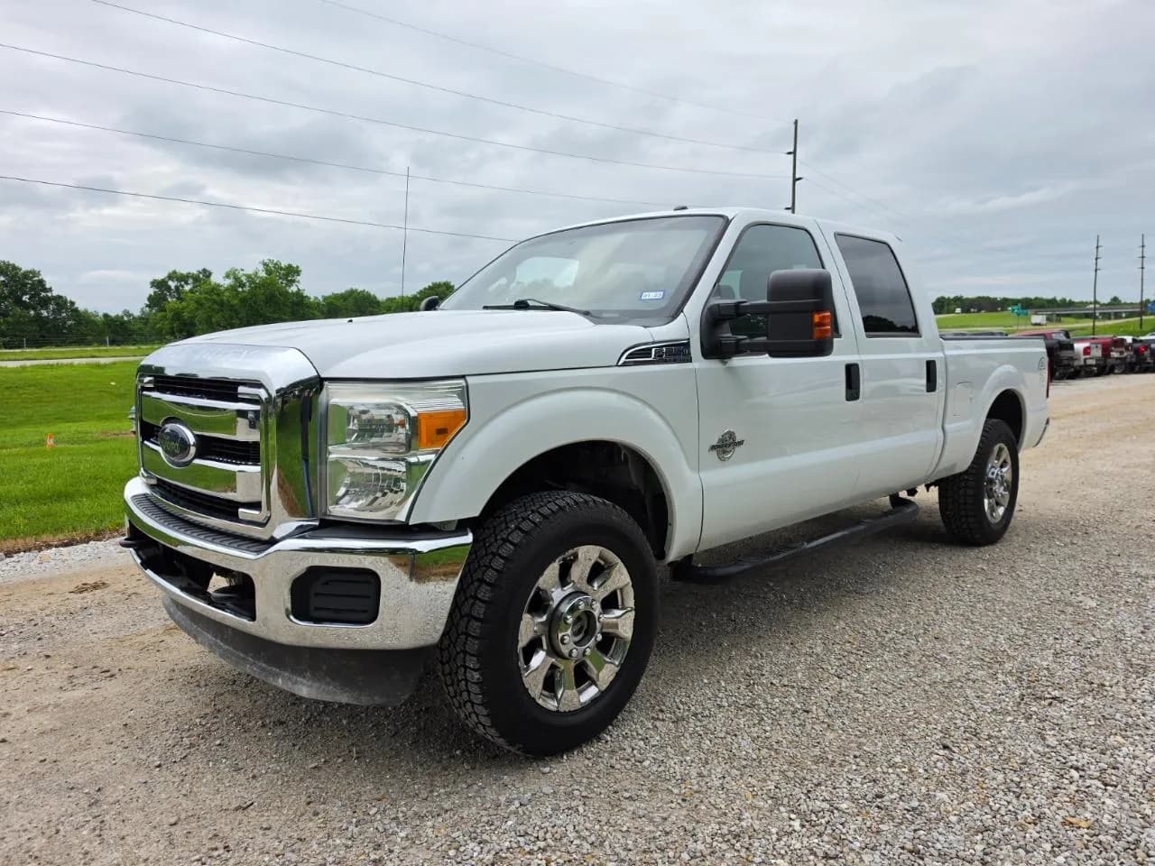 2016 Ford F-250 SD XLT Crew Cab - Pickup