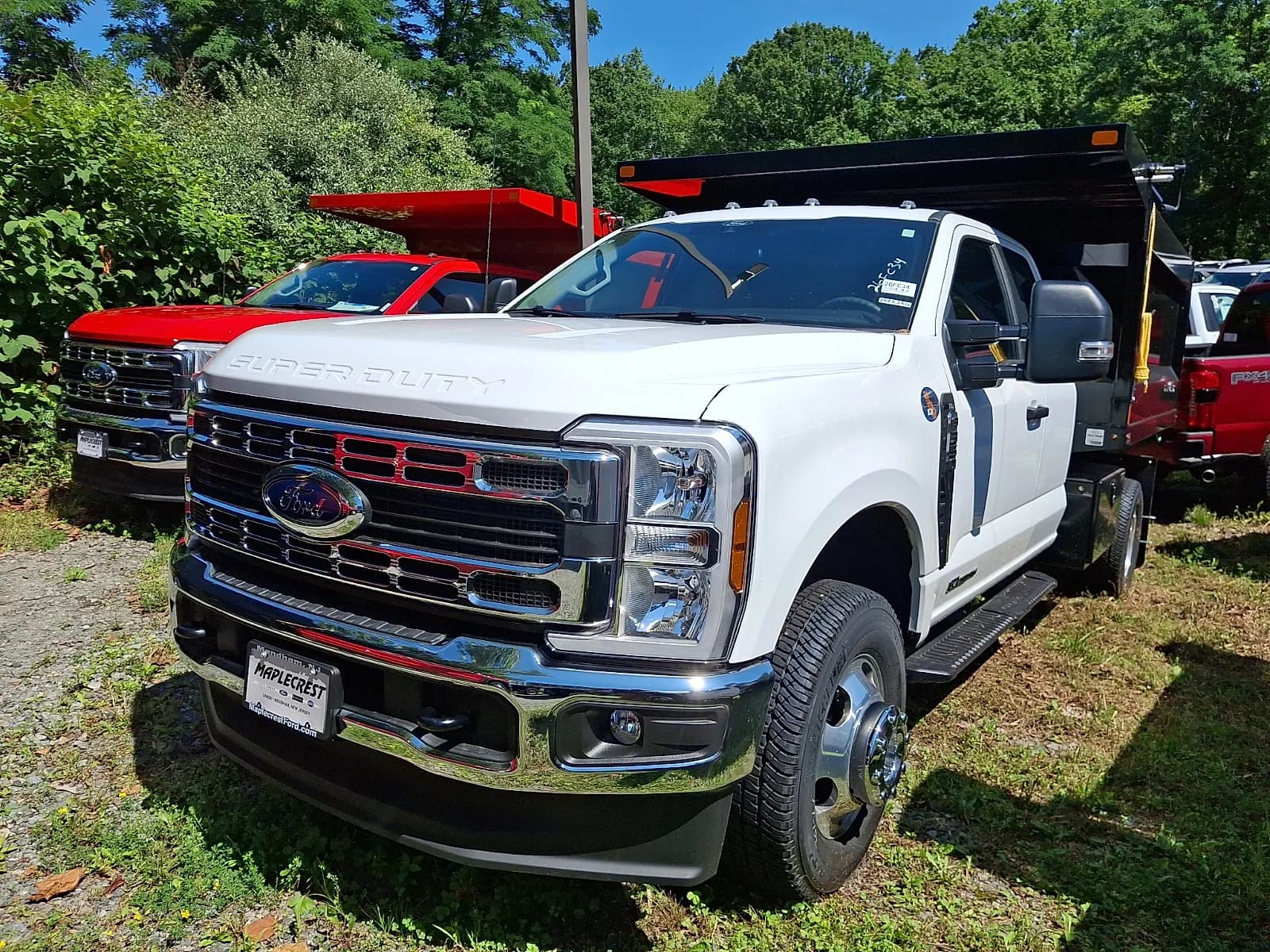 2026 Ford F-350 - Dump