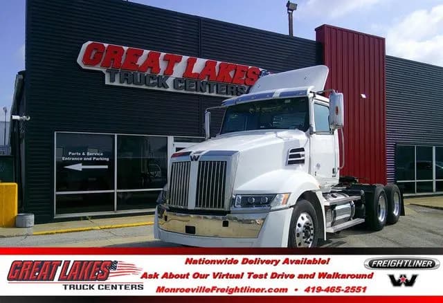 2020 Western Star 5700XE Day Cab - Day Cab