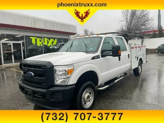2015 Ford F-350 Super Duty XLT 4DR - Pickup