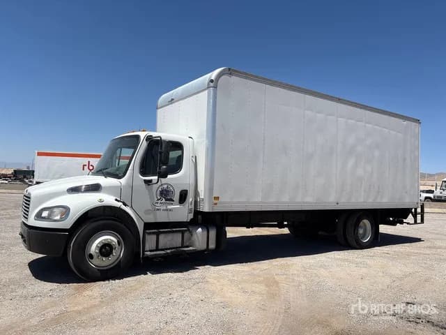 2019 Freightliner M2106 - Vans