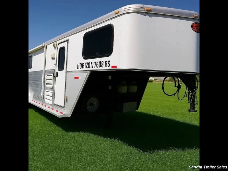 2013 Sundowner 7608RS - Sleeper
