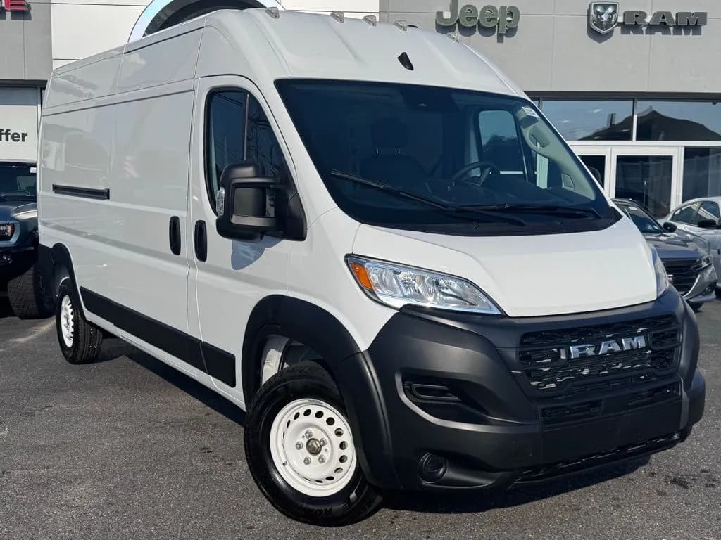 2025 Ram ProMaster - Vans