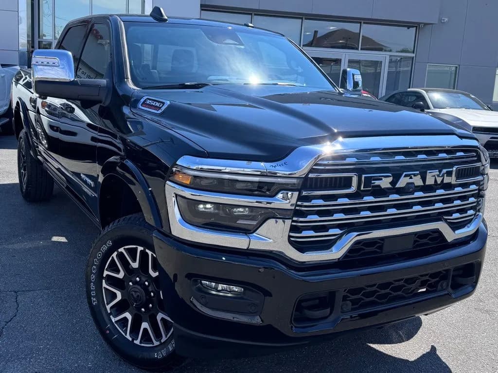 2025 Ram 3500 Crew Cab - Pickup