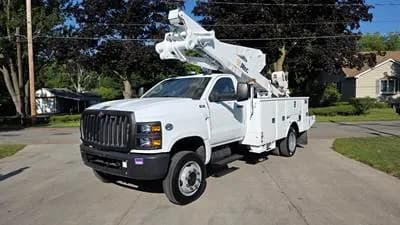 2021 International CV515 62K MLS - Pickup