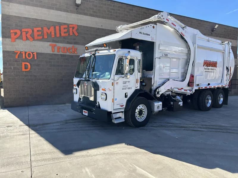 2025 Kenworth L770 - Garbage