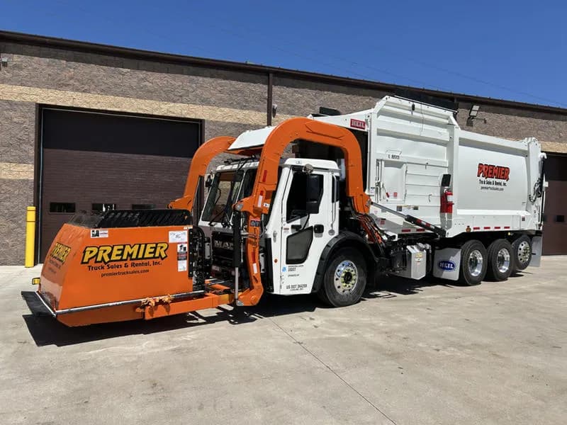 2026 Mack Trucks LR64R - Garbage