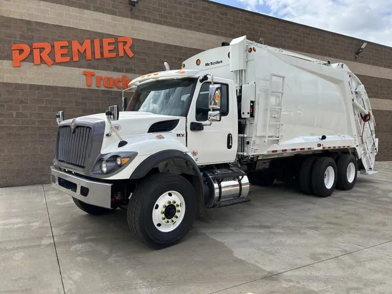 2025 International HV607 - Garbage