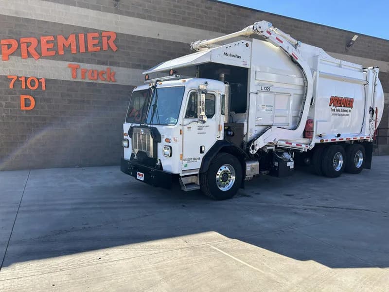 2025 Kenworth L770 - Garbage