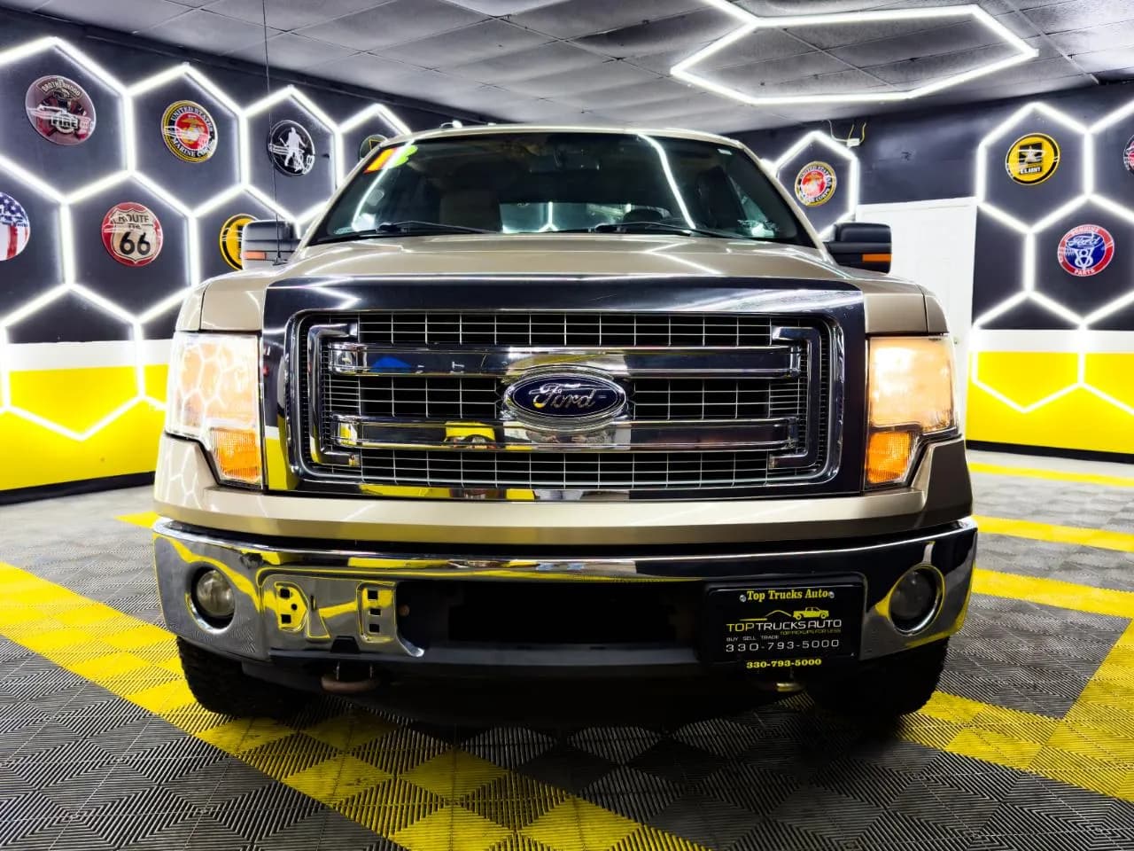 2013 Ford F-150 XLT - Pickup