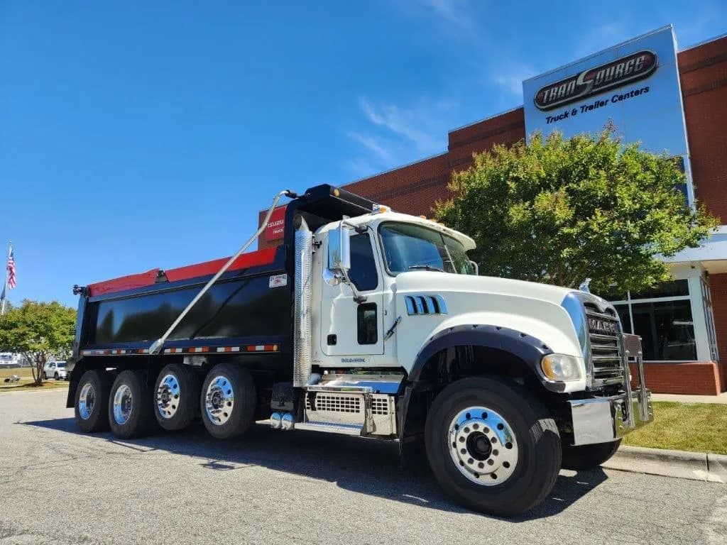 2018 Mack Trucks GU713 - Dump