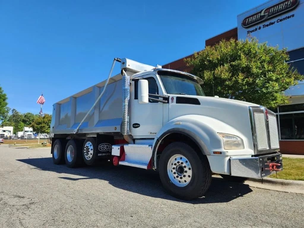 2017 Kenworth T880 - Dump