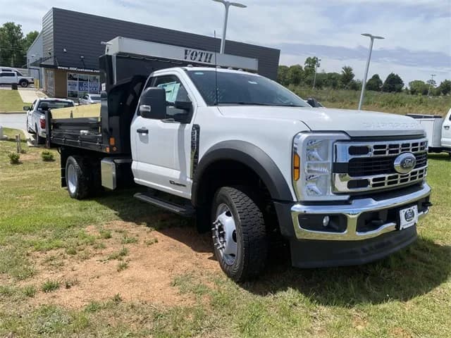 2026 Ford F-550 - Dump