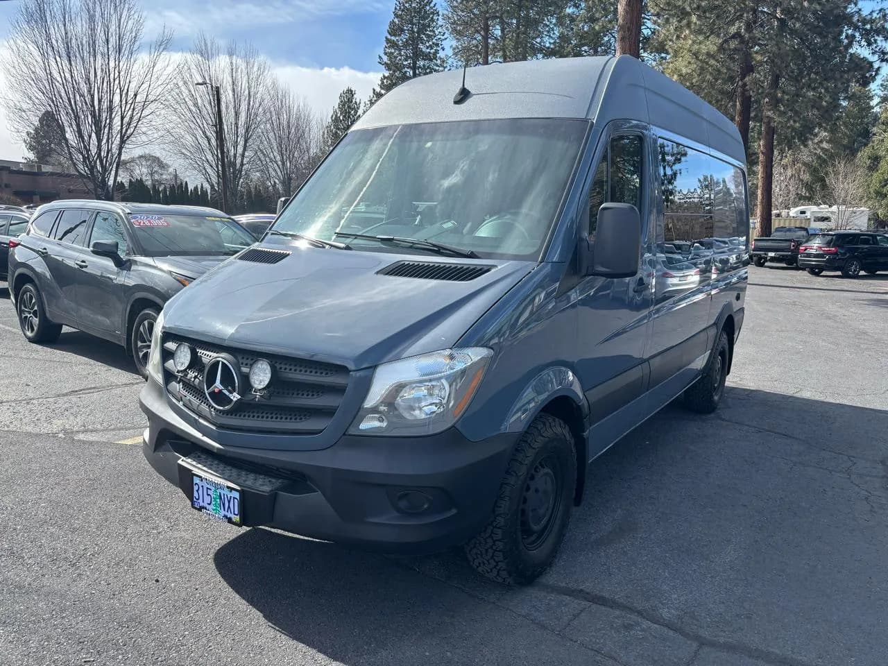 2018 Mercedes-Benz Sprinter 2500 144-in WB - Vans