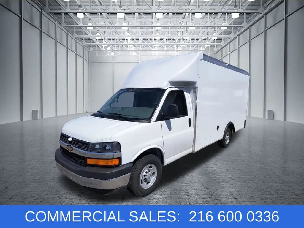 2026 Chevrolet Express 3500 - Box