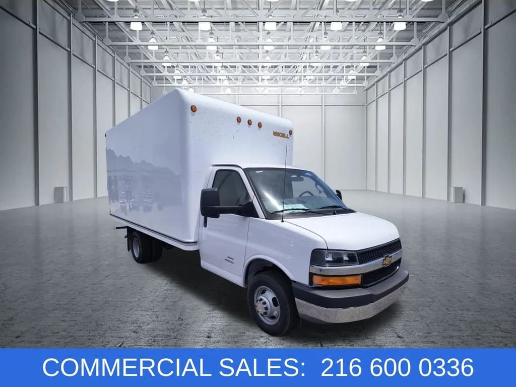 2026 Chevrolet Express 4500 - Box