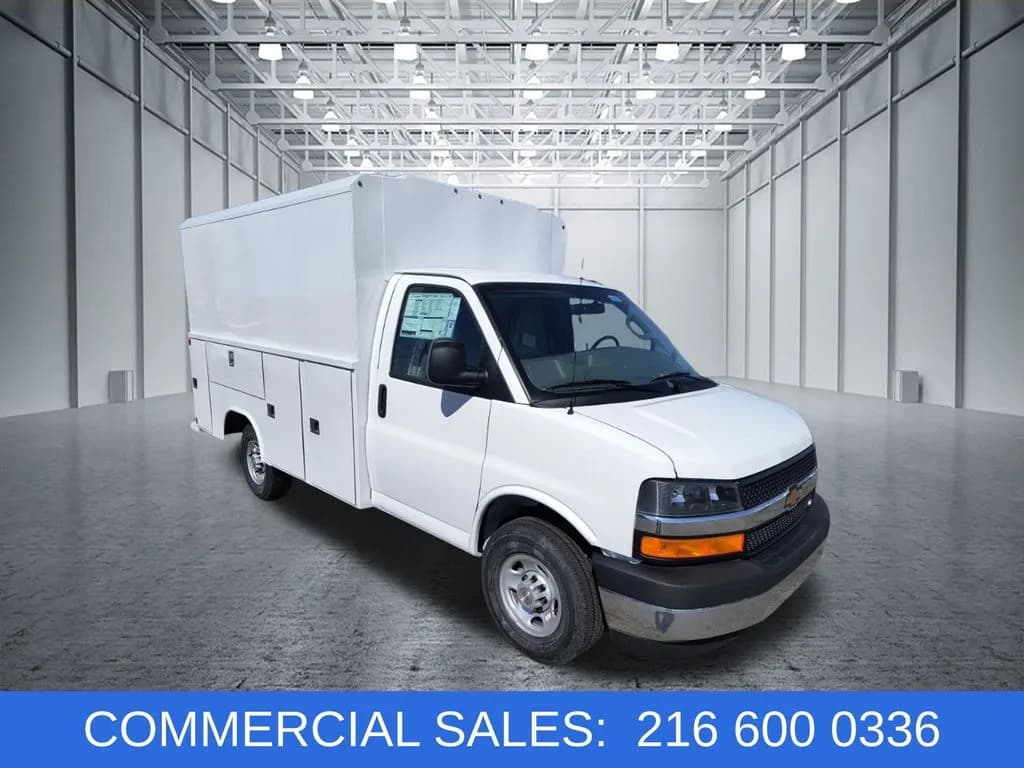 2026 Chevrolet Express 3500 - Service