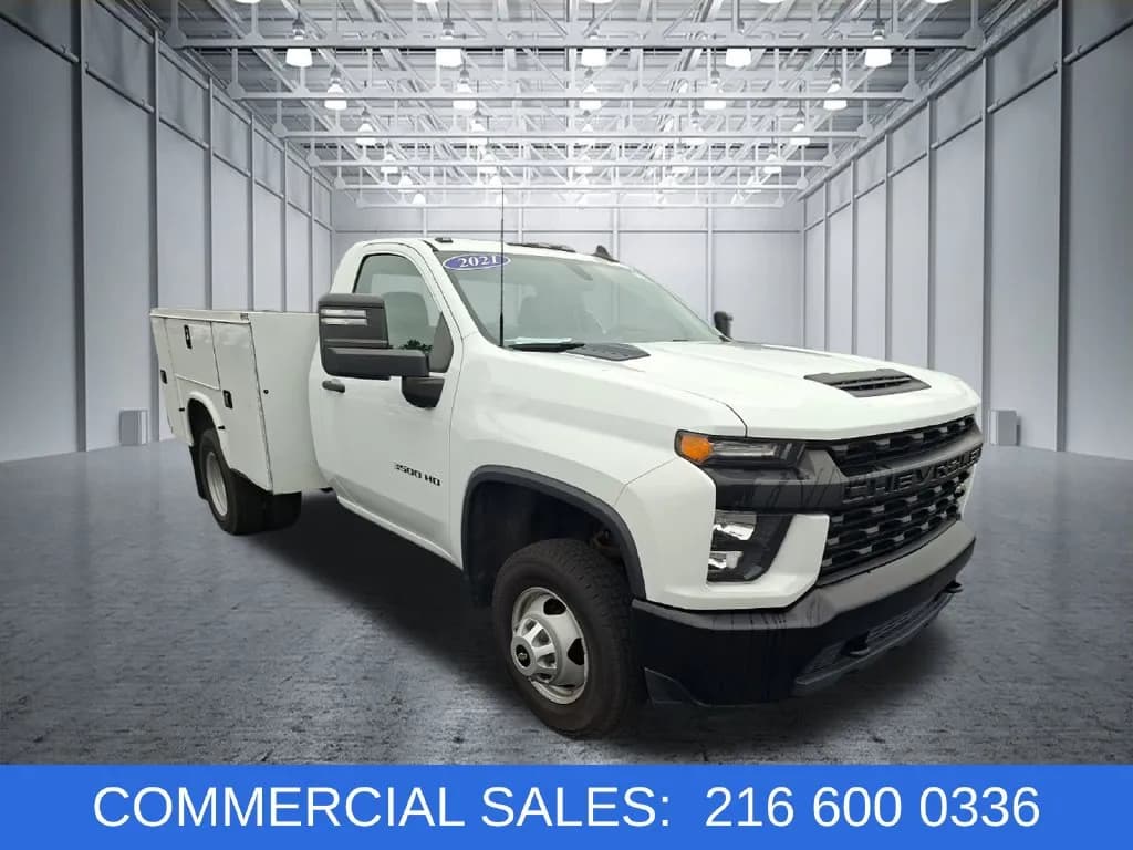 2021 Chevrolet Silverado 3500 - Service