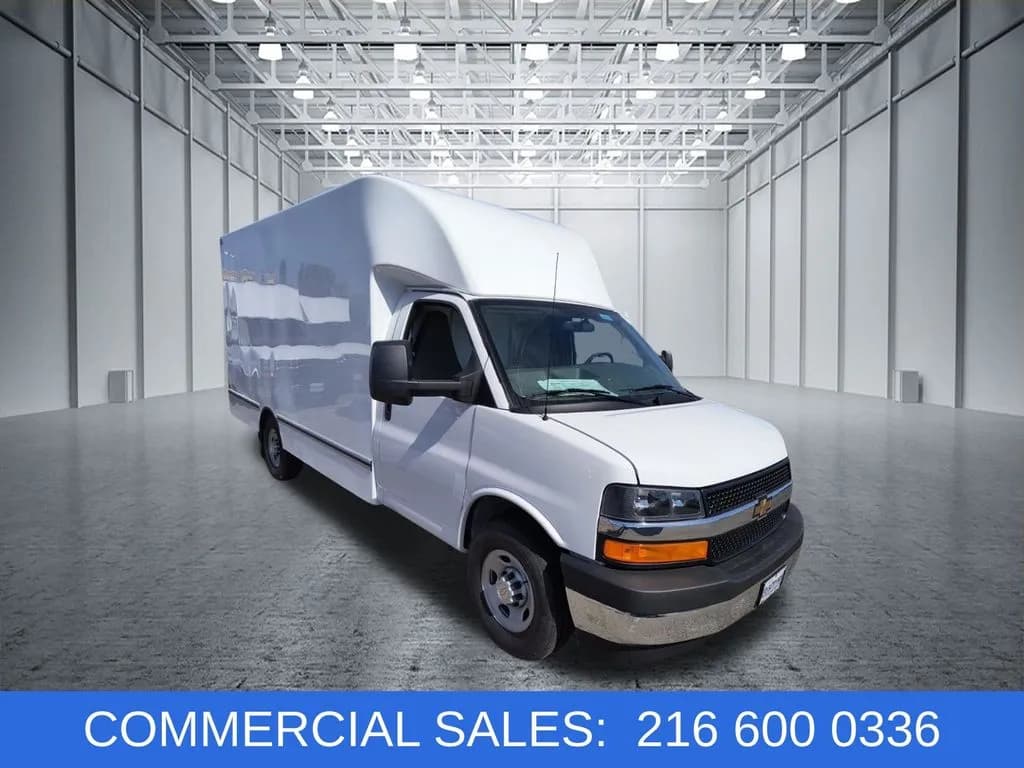 2026 Chevrolet Express 3500 - Box