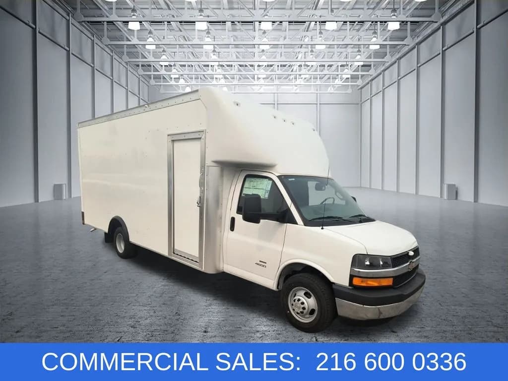 2026 Chevrolet Express 4500 - Box