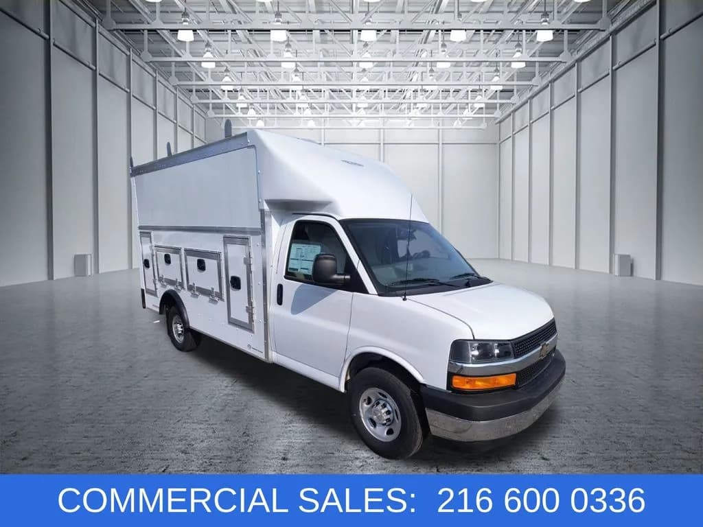 2026 Chevrolet Express 3500 - Box