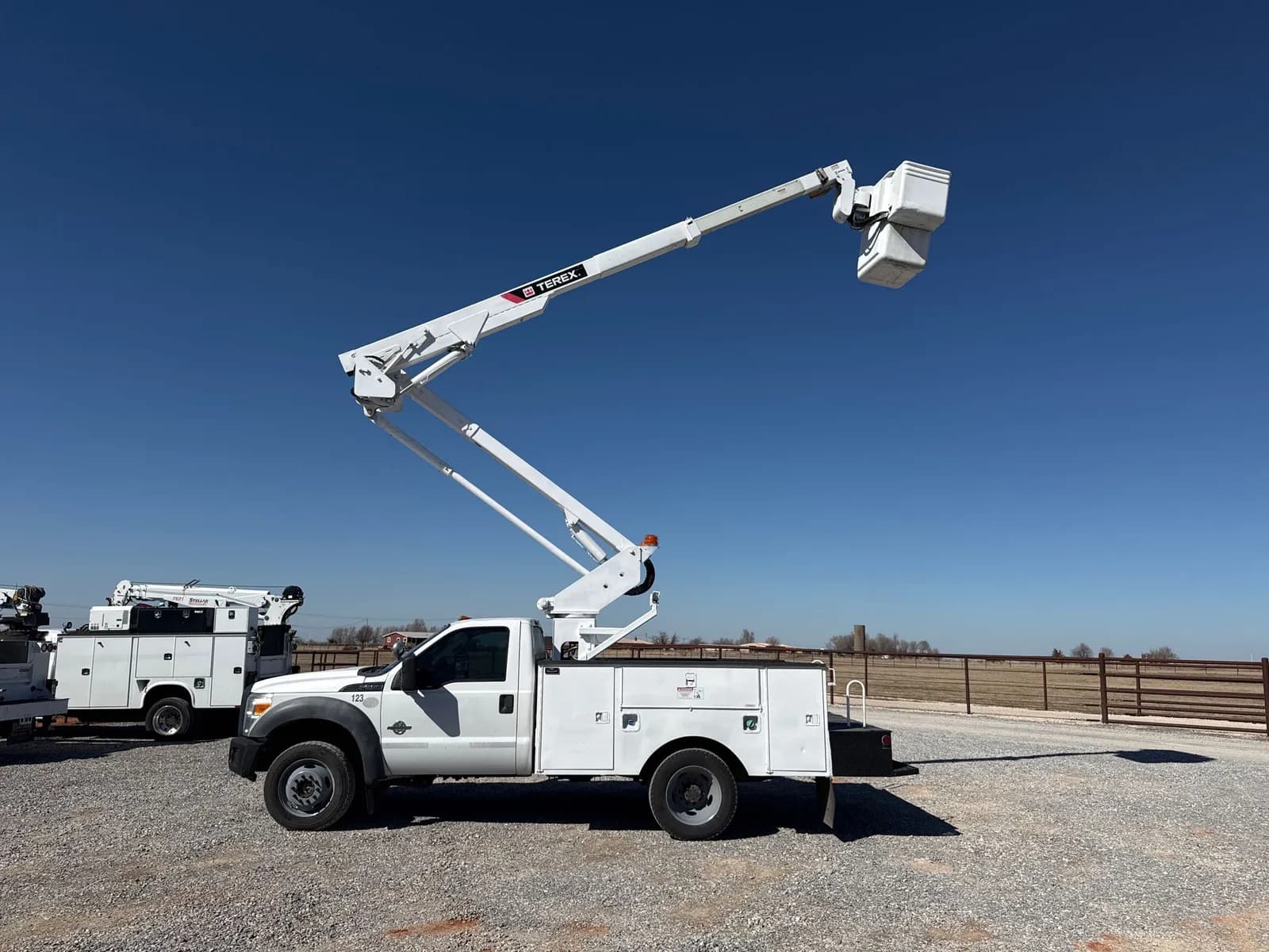 2012 Ford F-550 Chassis - Chassis